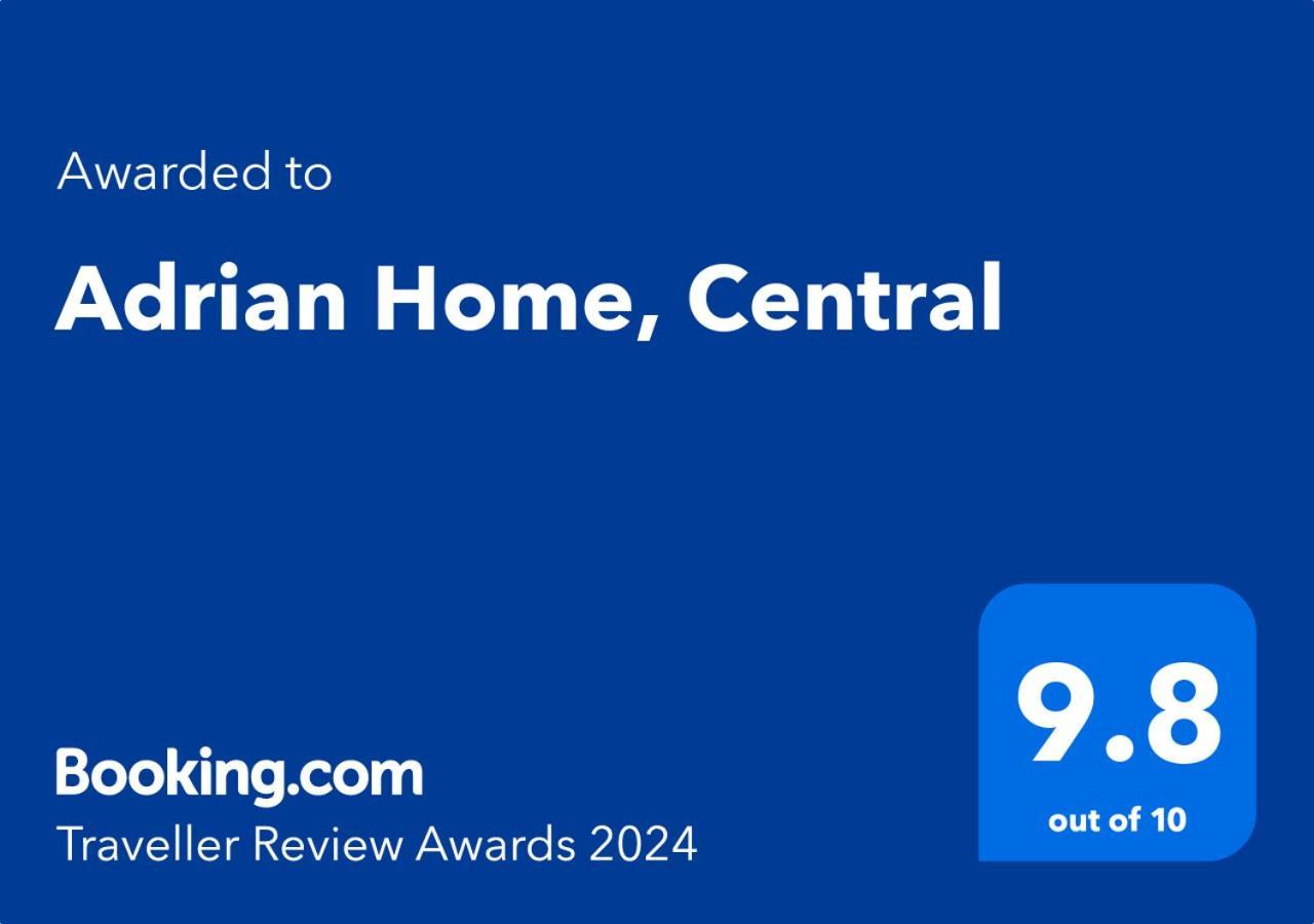 Adrian Home, Central Ploieşti Esterno foto