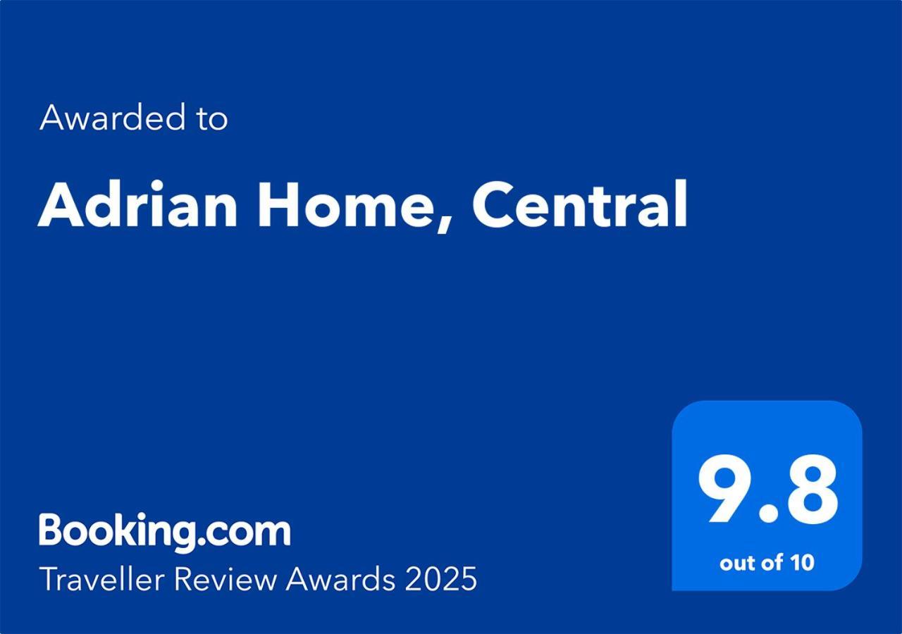 Adrian Home, Central Ploieşti Esterno foto